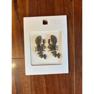 Zara Rhinestone Lobster Earrings Statement Jewelry Anthracite Gray NWT
